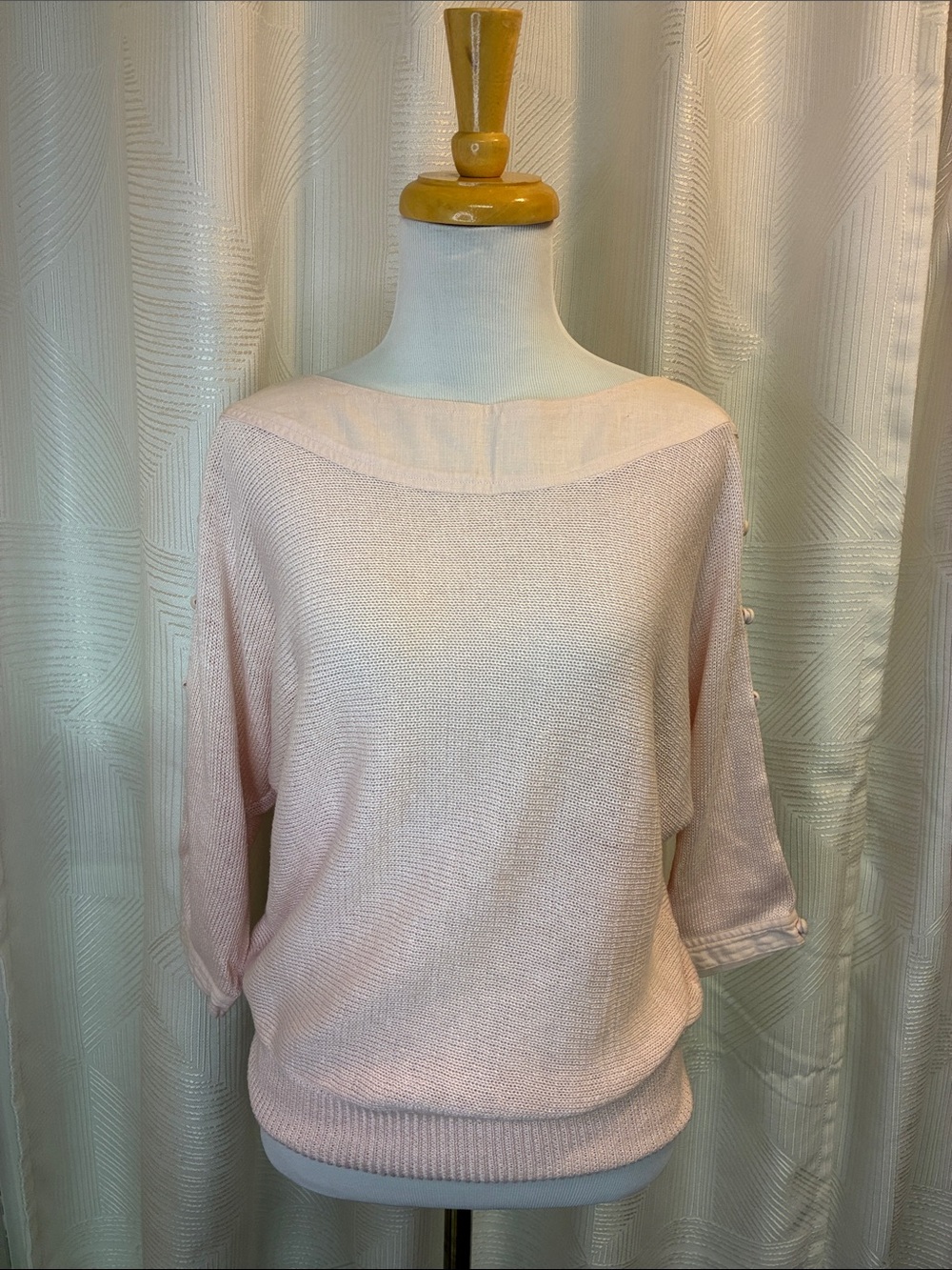 Ellen Tracy Pale Pink Off-the-Shoulder Knit Linen Sweater